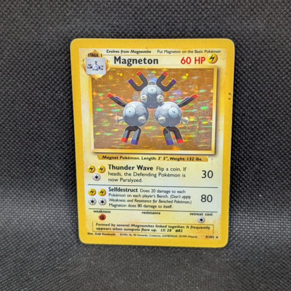 Pokémon Magneton Base Set 9/102 Holo Rare Unlimited · Lightly Played