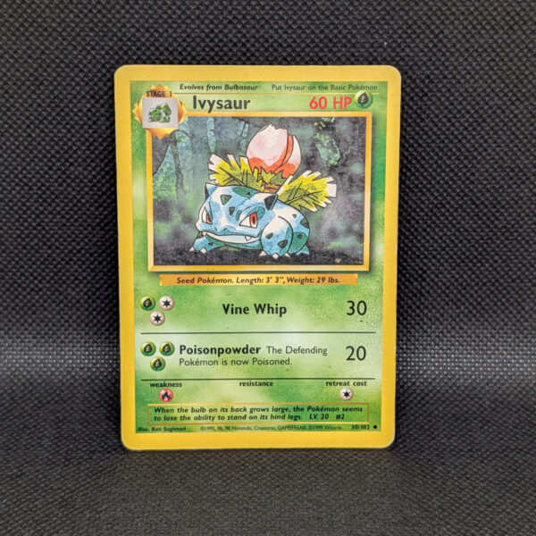 Pokémon Ivysaur Base Set 30/102 Uncommon Unlimited · Lightly Played