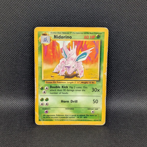 Pokémon Nidorino Base Set 37/102 Uncommon · Heavily Played