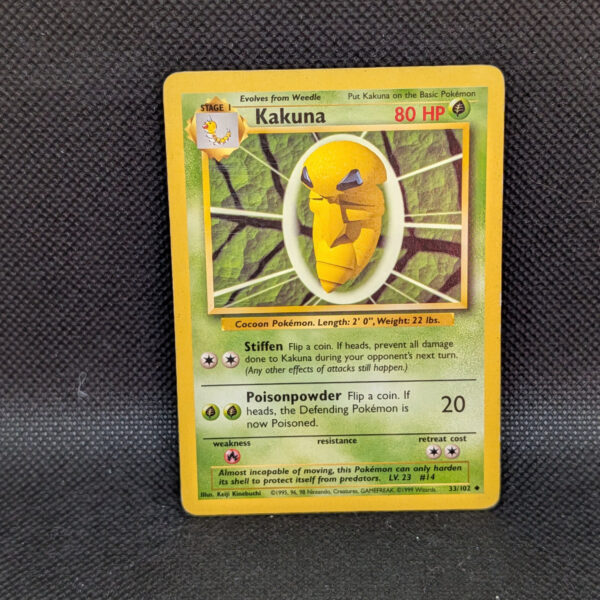Pokémon Kakuna Base Set 33/102 Uncommon · Lightly Played · Unlimited