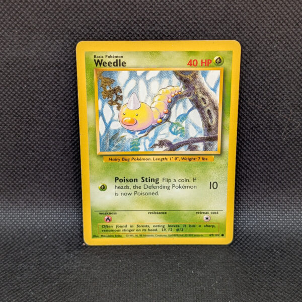 Pokémon Weedle Base Set 69/102 Common · Lightly Played · Unlimited