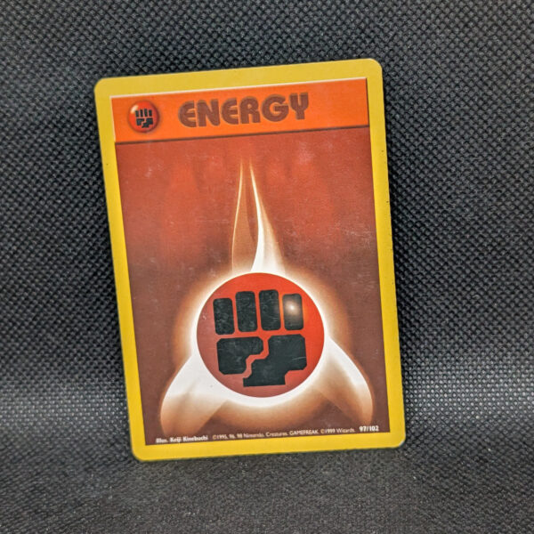 Pokémon Fighting Energy Base Set 97/102 Common · Lightly Played 1999
