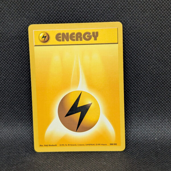 Pokémon Lightning Energy Base Set 100/102 Common · Lightly Played