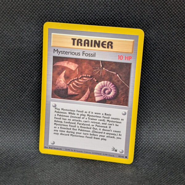 Pokémon Mysterious Fossil Fossil Set 62/62 Common Trainer · Near Mint