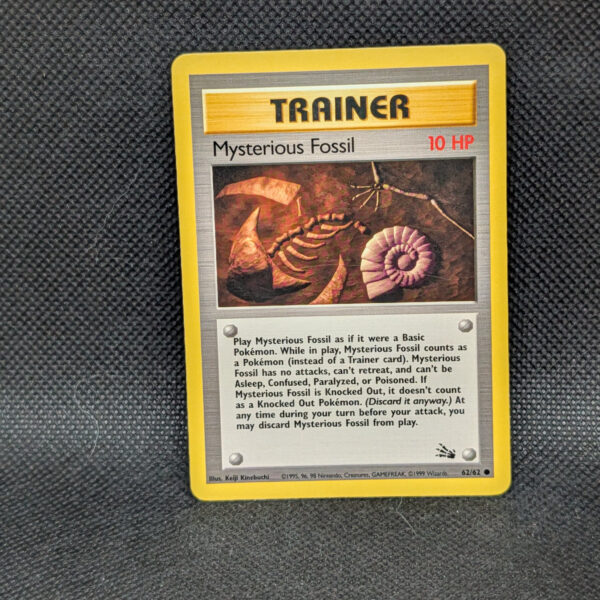Pokémon Mysterious Fossil Fossil Set 62/62 Common · Near Mint